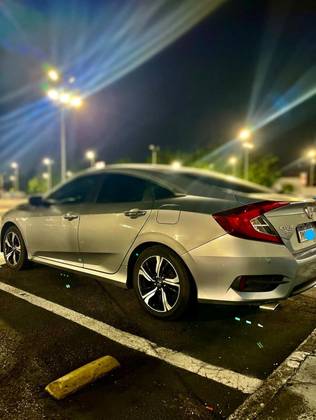 HONDA CIVIC 1.5 16V TURBO GASOLINA TOURING 4P CVT